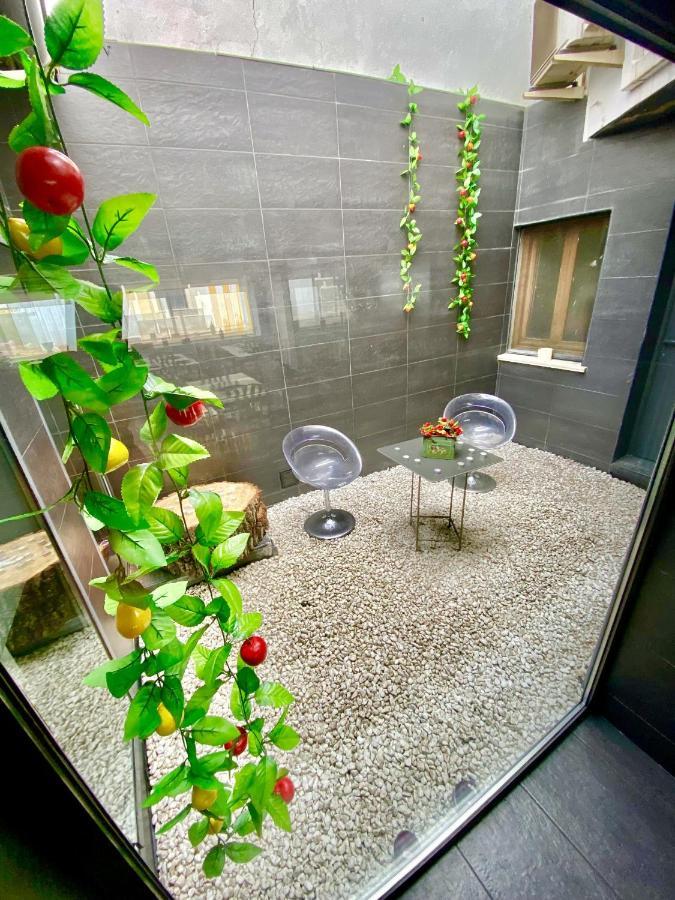 Hostal Nomadas By Gloove Villalba de la Sierra Kültér fotó